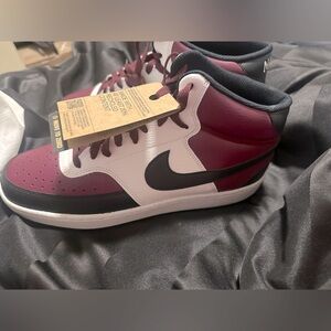 Men’s Nike High tops